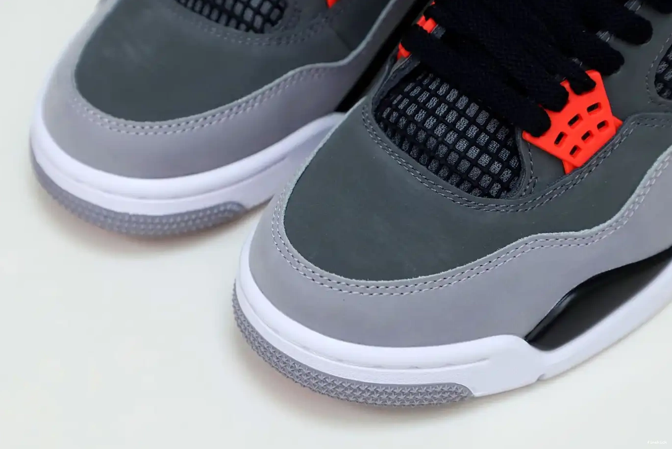 JORDAN INFRARED AIR 4 0513